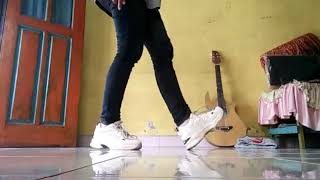 Tutorial dance kaki  shuffle [upl. by Ainotal]