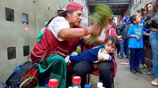 Doña Rosa does energy cleansing limpia espiritual in Cuenca Ecuador [upl. by Halford227]